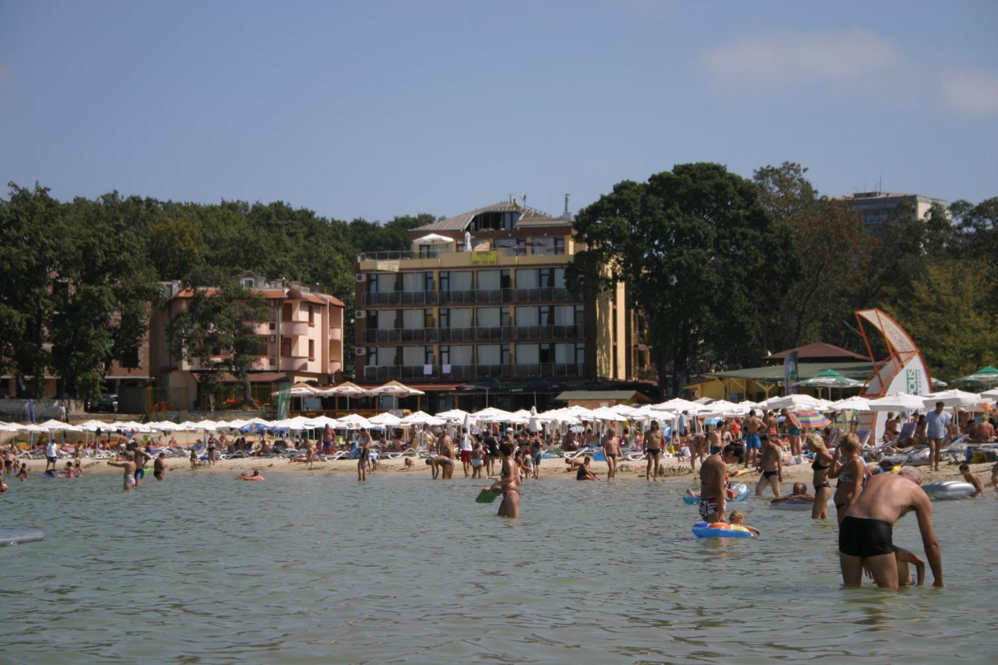 Family Hotel Teos Kiten  Kültér fotó